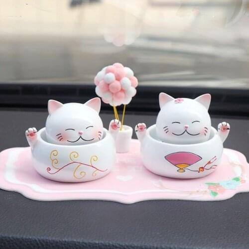 Cartoon creative personality lucky cat car decoration car accessories party home office decoration birthday gift for girls