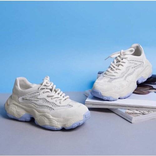 2019 The New Listing Genuine Leather Comfortably breathable Casual Fashion Sport Shoes For Women Anti skid and wear-resistant