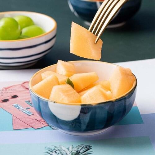 Japanese-style creative ceramic small dish, household taste dish, seasoning dipping sauce, soy sauce vinegar dish, small dish, s