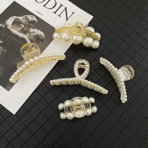 Fashion Hyperbole Small Big Pearls Acrylic Hair Claw Clips Big Size Makeup Hair Styling Barrettes for Women Hair Accessories