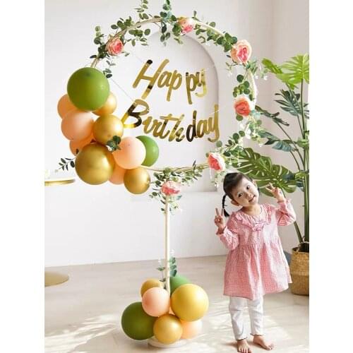 Home Decor Imitation Rattan Willow Leaf Rose Vine Plastic Green Plant Birthday Balloon Dress Up Kindergarten Decoration