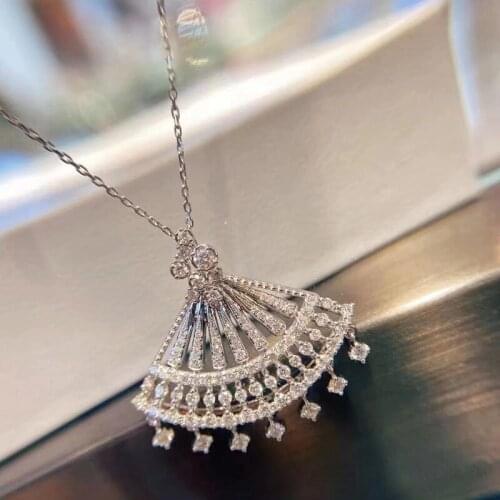 Designer original new micro-inlaid crystal diamond fan-shaped tassel necklace pendant fashion personality ladies silver jewelry