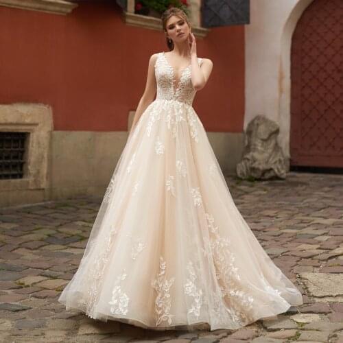 V-Neck Applqiues Lace Spaghetti Straps Backless Tulle A-Line Wedding Dress 2021 Vestido De Noiva Bridal Gown