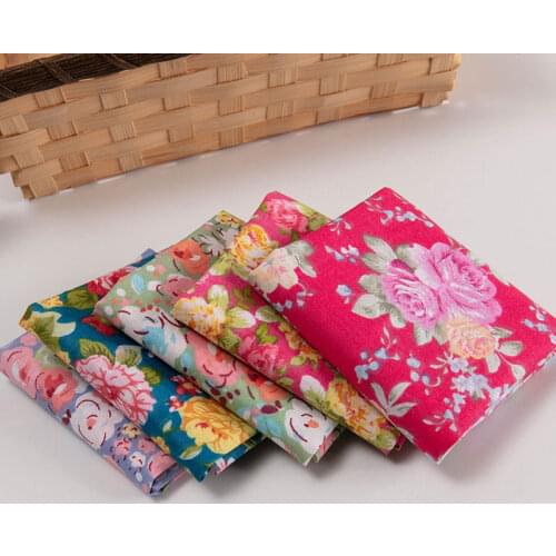 5pcs / lot Printed Patchwork Cotton Fabric Doll Handmade Accessories Vintage Flower Pattern Cloth Craft