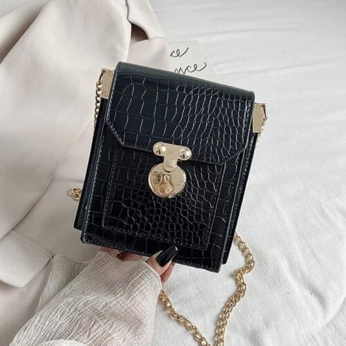 Luxury Designer Womens Messenger Bag Crocodile Pattern Lock Portable Chain Bag 2021 New Product One-shoulder Mobile Phone Bag