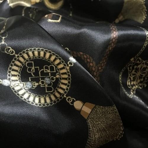Ring wear Dingdang early autumn new Satin chain printing chiffon fabric luster soft skirt handmade clothing fabric