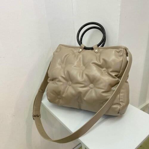 Fashion Space Padded Large Capacity Tote Designer Round Handle Handbags Luxury Pu Leather Down Cotton Shoulder Crossbody Bags