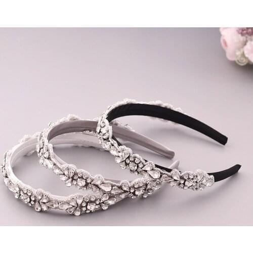 Trendy White Pearl Crystal Bride Hair Accessories Wedding Crown Headband Hair Band Bride Wedding Headdress Accessories Handmade