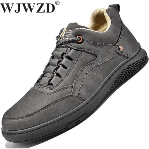 Mens Casual Shoes Leather Winter Warm Plush Sneakers Men Luxury Brand Outdoor Walking Shoes Mens Gym Shoes Zapatillas Hombre