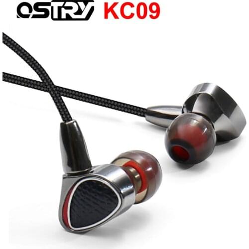 OSTRY Closed-back Headphones