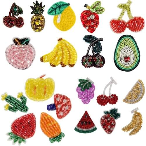 Handmade Rhinestone Beaded Strawberry Peach Banana Kiwi Fruit Sew on Crystal Patch for Clothing Applique Embroidery Scrapbooking