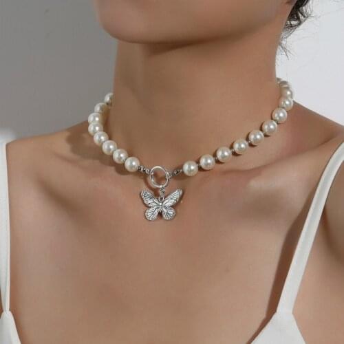 Fashion Simulated Pearls Short Choker Necklace For Women Statement 2021 Vintage Silver Color Butterfly Pendant Necklace Jewelry