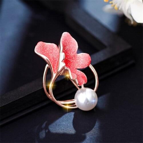 Ajojewel Paint Pink Green Lucky Flower Brooches For Women Girl Fashion White Simulated Pearl Jewelry