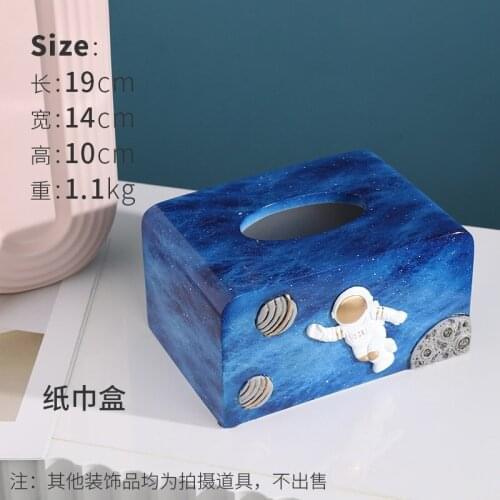 Nordic Modern Light Luxury Creative Astronaut Skyman Collects Tissue Box Ornaments Office Organization
