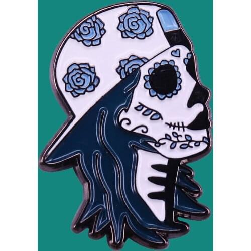 Fun Girl Skull Lapel Pins Collect Cartoon Enamel Brooch Men Women Fashion Jewelry Gifts Adorn Backpack Hat Collar Metal Badges