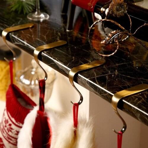 4PCS Christmas Sock Hook Fireplace Hanger Metal Clips Xmas Stocking Holder Rack Jewelry Clasp Christmas Party Tree Hanging Hooks
