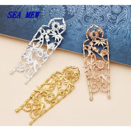 SEA MEW Bracelets With Pendants