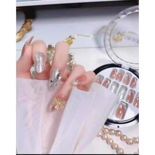 Wearing nails-TD679