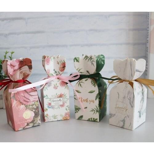 Flower deisgn Wedding Favor Box and Bags Candy Packaging Gift Boxes Bithday Party Dessert Box Home decoration
