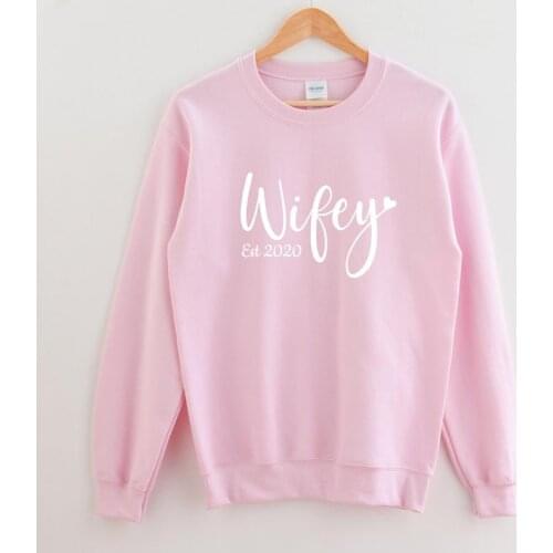 Skuggnas New Arrival Wife Sweatshirt Engagement Gift Mrs Sweatshirt Bridal Wedding Sweatshirt Women Fashion Long Sleeved Jumper