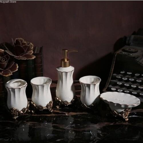 Luxury Bathroom Decoration Ceramic Toothbrush Mouthwash Cup Tissue Box Toothbrush Holder Storage Rack European Home Decoration