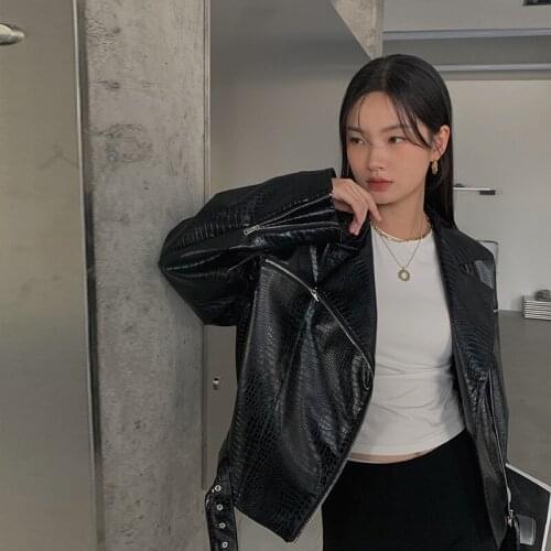 蒙跃 Women's Jackets