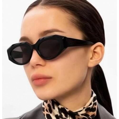 Small Cat Eye Sunglasses Women Transparent Frame Vintage Triangle Shades Men Brand Female Luxury Sun Glasses UV400 Eyewear Black
