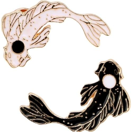 Cute Goldfish Enamel Pin Denim Lapel Fish Badge Fashion Jewelry For Women Koi Brooch Family Kid Friends Blessing Gifts