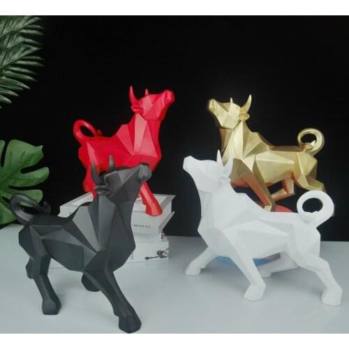 2021 new cow statue figurines modern abstract geometric style resin cow animal large ornaments home decoration accessories
