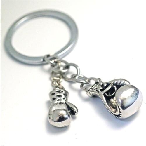 Keychain Creative Keychain New Boxing Gloves Keychains Men Solid Alloys Drawing Pattern Metal Plated Sports Key Rings Keys Gift