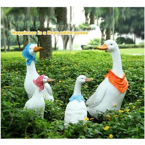 Courtyard Garden Resin Cartoon Ducks Decoration Park Simulation Animal Goose Ornament Outdoor Home Landscape Sculptures Crafts