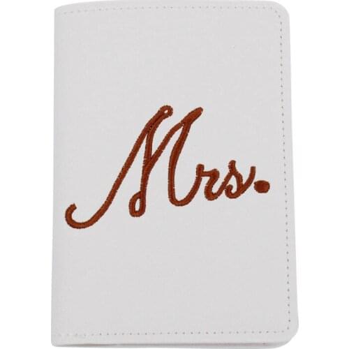 D0LF Mr and Mrs PU Leather Bride Groom Passport Covers Holder Card Protector Case Organizer for Wedding Couples Travel