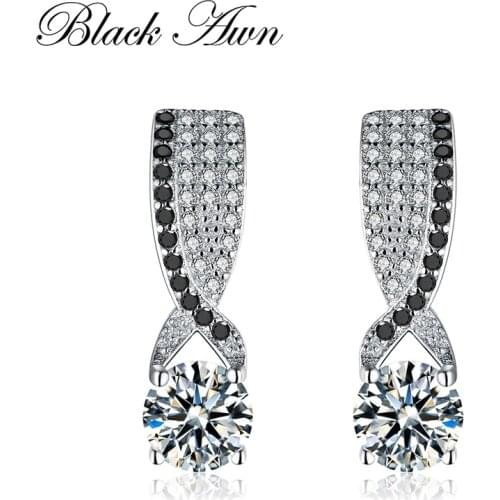 2020 New Classic 2.6g Genuine 925 Sterling Silver Fine Jewelry Black&White Stone Engagement Stud Earrings for Women T121