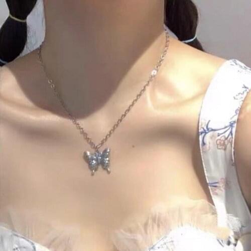 2020 New Trendy Small Animal Crystal Butterfly Pendant Necklace Collar Chain Women Silver Color Butterfly Choker Jewelry