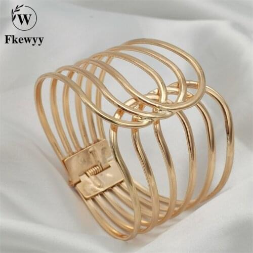 Fkewy Bracelets For Women Gothic Accessories Fashion Jewelry Hollow Out Fashion Luxury Jewellery Designers Cuff Snake Bracelets