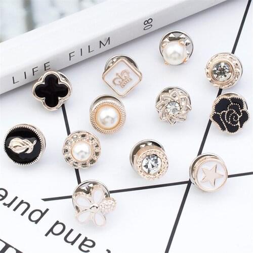 1-10pcs Hot Anti-exposure Button Small Brooch Female Summer Pin Decoration Creative Brooch Baitie Fixed Clothes DIY Accessories