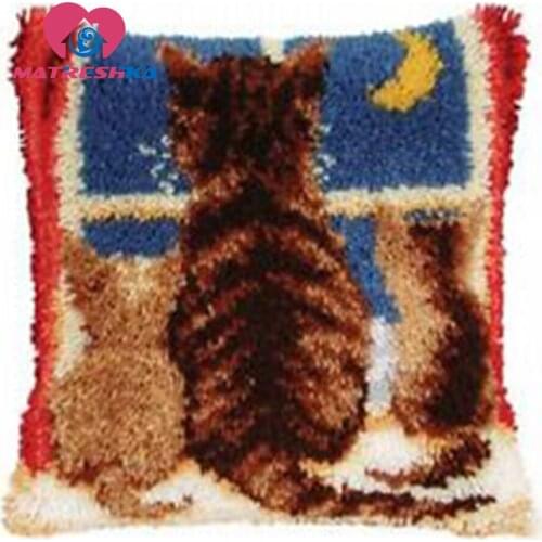 Cats carpet embroidery sale sets latch hook rug kits carpet embroidery cushions do it yourself embroidery pillow home decoration