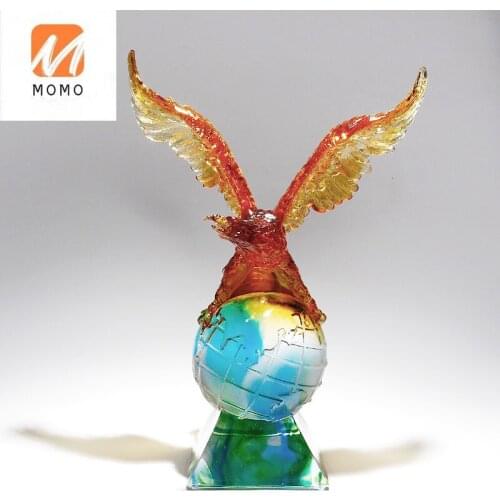 Hongtu Exhibition Glass Craft Eagle Decoration Office Boss Desk Living Room Fortune Decoration