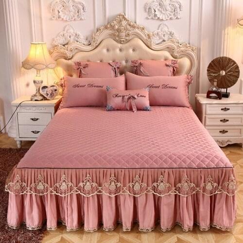 Korean Lace Tencel King Bedspreads for Bed Quilted Full Queen Bed Cover Ruffles Bedskirt Fitted Sheet Pillowcases 3Pcs