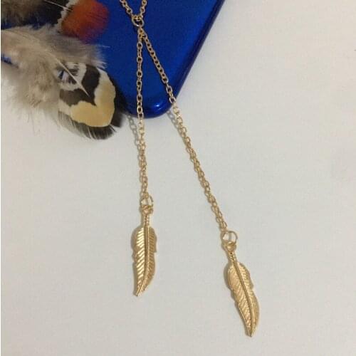 Hot Selling Fashion Simple Ladies Necklace Metal Leaf Pendant Chain Outskirts Holiday Leisure Commuter Party Jewelry Accessories