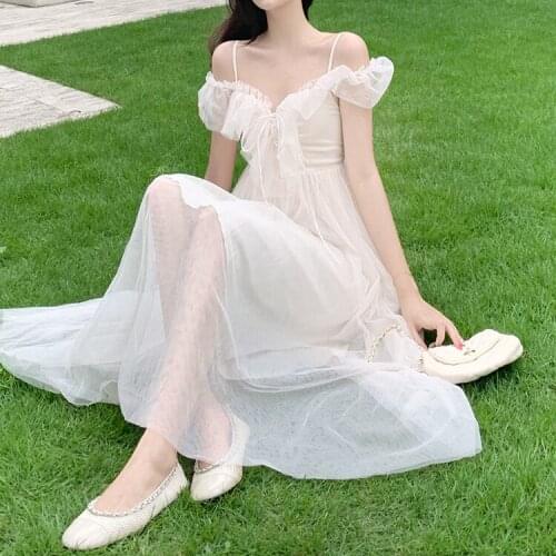 Sweet chic Dress 2019 Summer New Fashion Strapless Wooden Ear V-neck Lace Strap Lace Dress Women Summer Clothes For Women G697