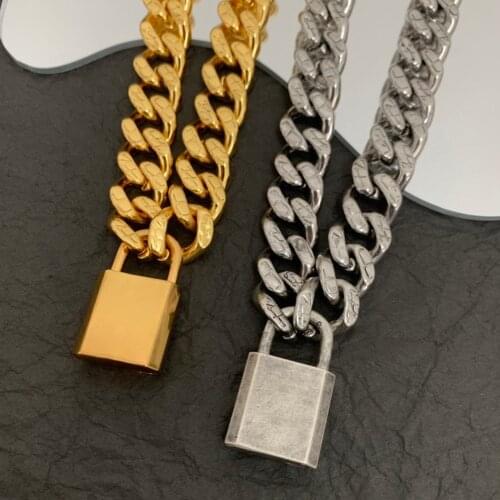 Kindlegem Silver Chains