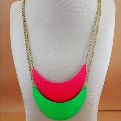 Europe and the original single crescent curved fluorescent candy colors XuHaoYing wind classic short necklace