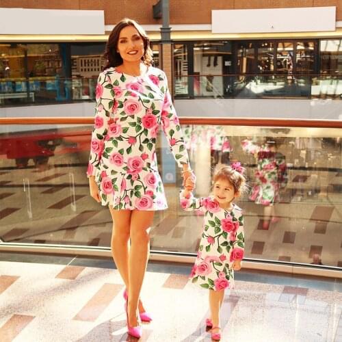 Family Matching dress 2019 Mommy and Me Mother Daughter Dresses Clothes Print Mom and Daughter Dress Kids Parent Child Outfits