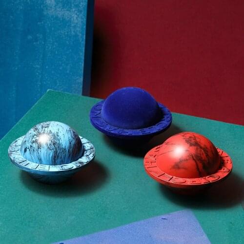 Planet Home Light Luxury Soft Decoration Resin Crafts Office Desktop Decoration Birthday Gift