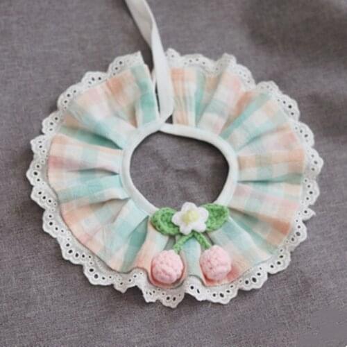 Cat Collar Lace Bibs Plaid Fashion Dog Cat Neckerchief with Cute Cherry Cat Bandana Pet Bib Dog Assessories Dog Bandanas