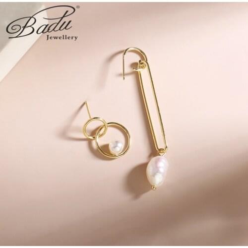 Badu Asymmetry Metal Geometric Baroque Irregular Imitation Drop Pearl Earrings for Women 2021 Fashion Wedding Party Jewelry