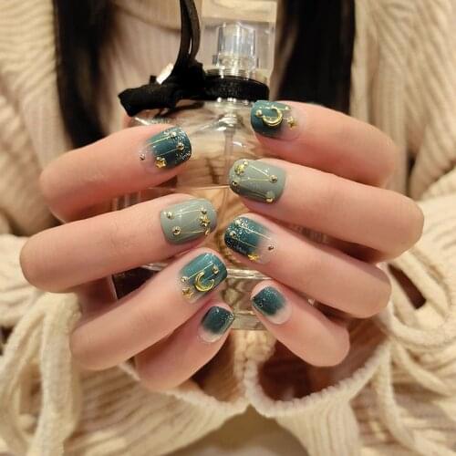 24PCS/box with Stars Moon Cute press on Nails full cover round head Short Wear Disassembled fake nails with glue for grils DIY