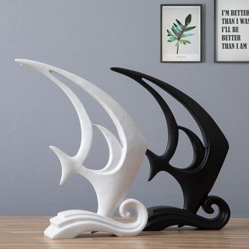 Modern Resin Abstract Tropical Fish Handicraft Animal Sculpture Ornaments Miniatures Figurines Home Decoration Accessories