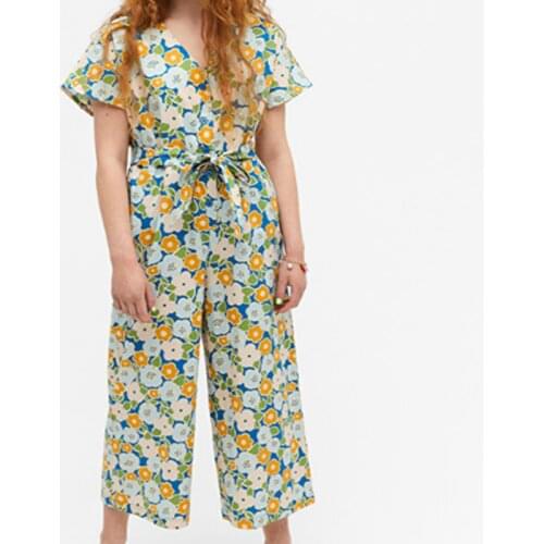 Floral Print Loose Jumpsuit Casual Fashion Short Sleeve Button V Neck Bodysuit 2021 Elegant Vintage Lace Up Women Jumpsuit